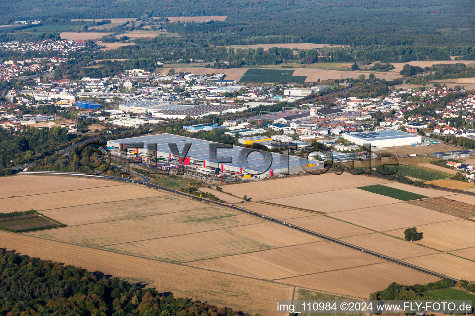 Vue aérienne de Münster dans le département Hesse, Allemagne