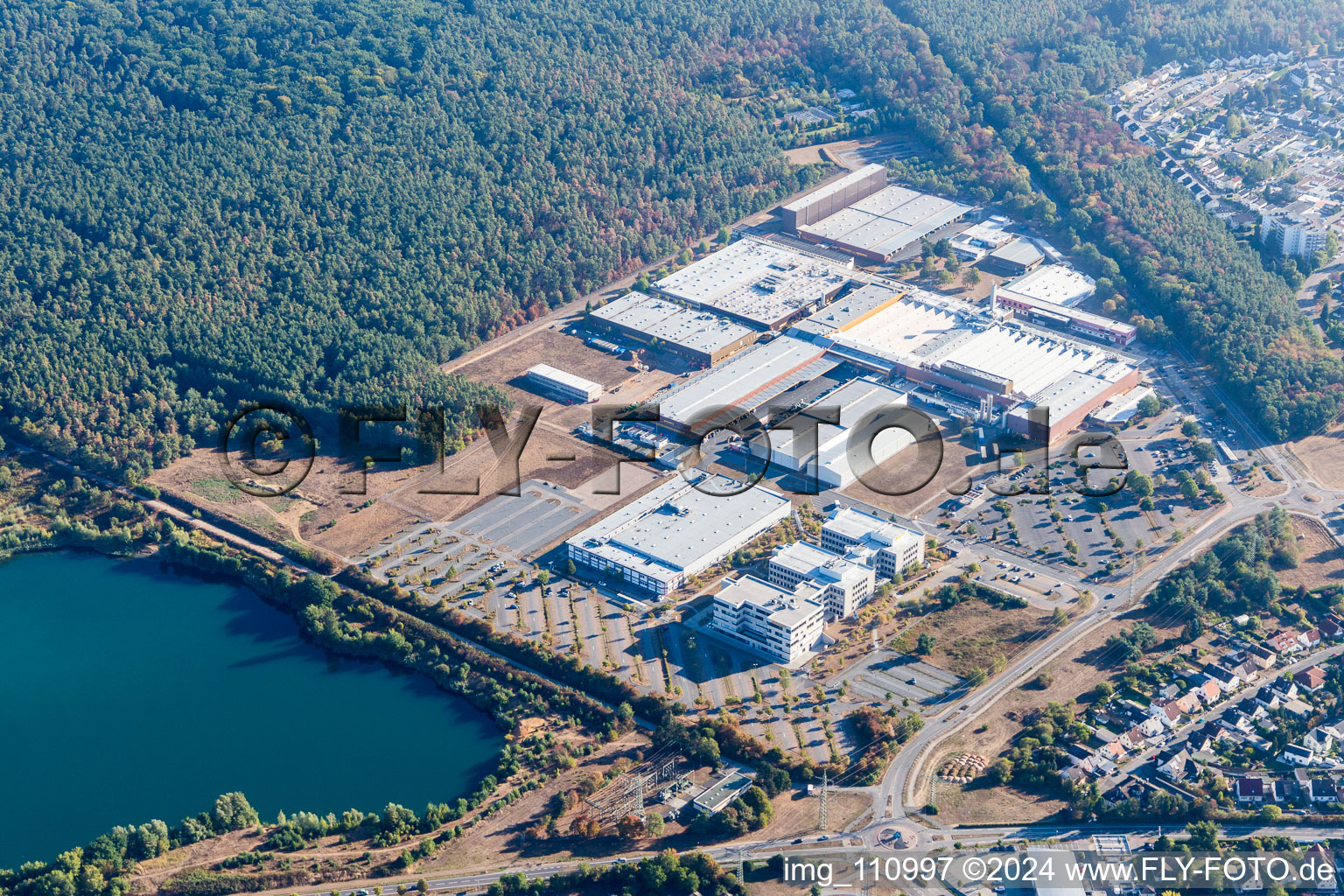 Vue aérienne de Continental Automotive GmbH à Babenhausen dans le département Hesse, Allemagne