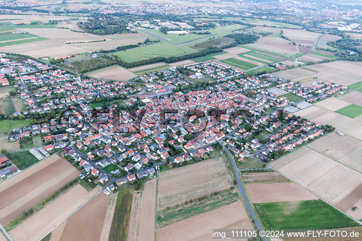 Vue aérienne de Geldersheim dans le département Bavière, Allemagne