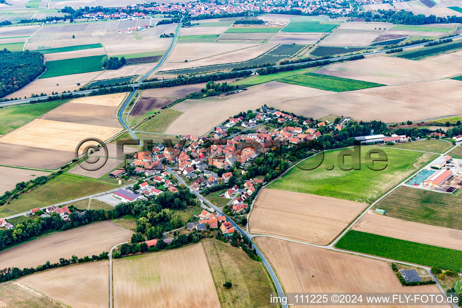 Vue aérienne de Quartier Feuerbach in Wiesentheid dans le département Bavière, Allemagne