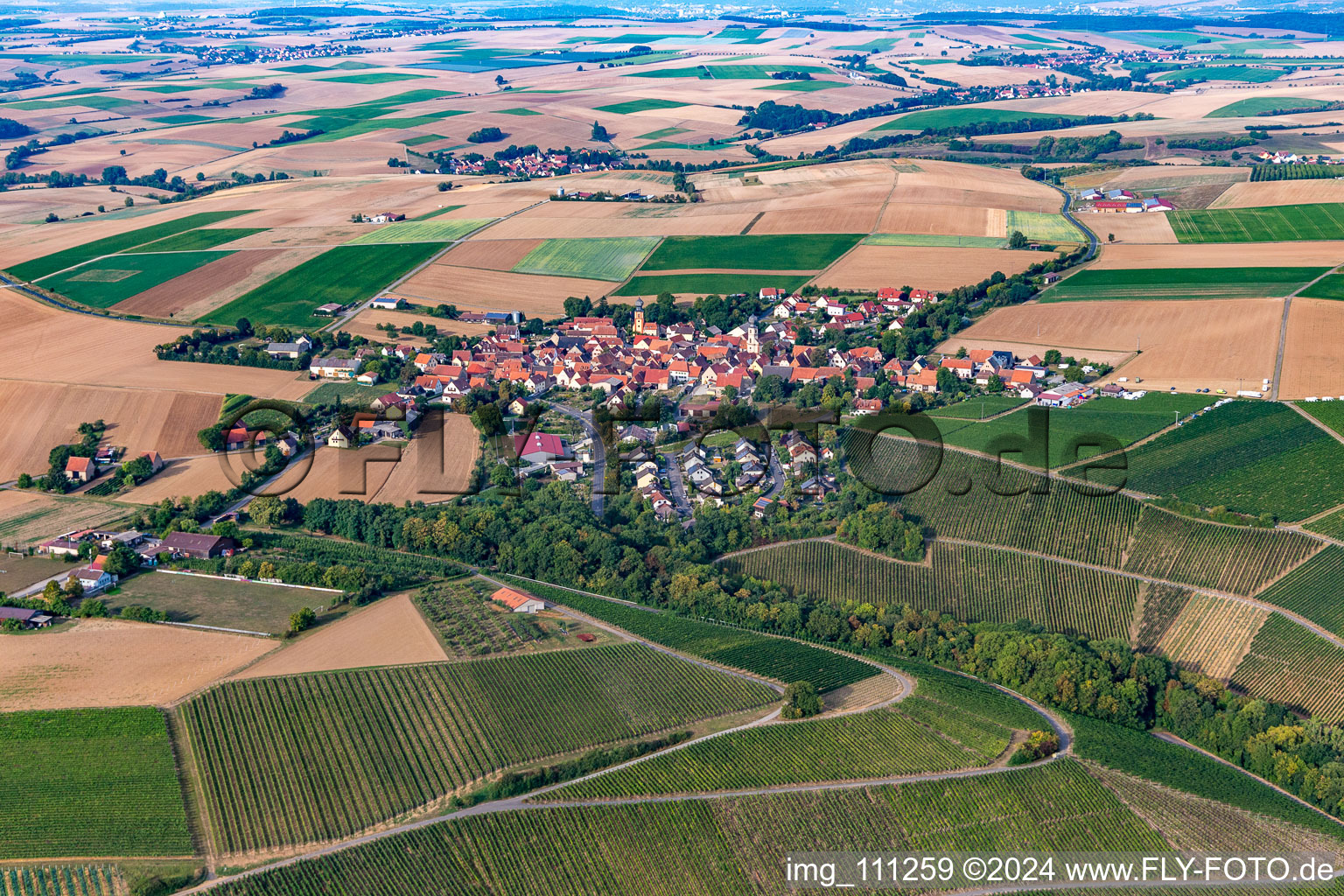 Quartier Neuses am Berg in Dettelbach dans le département Bavière, Allemagne d'en haut