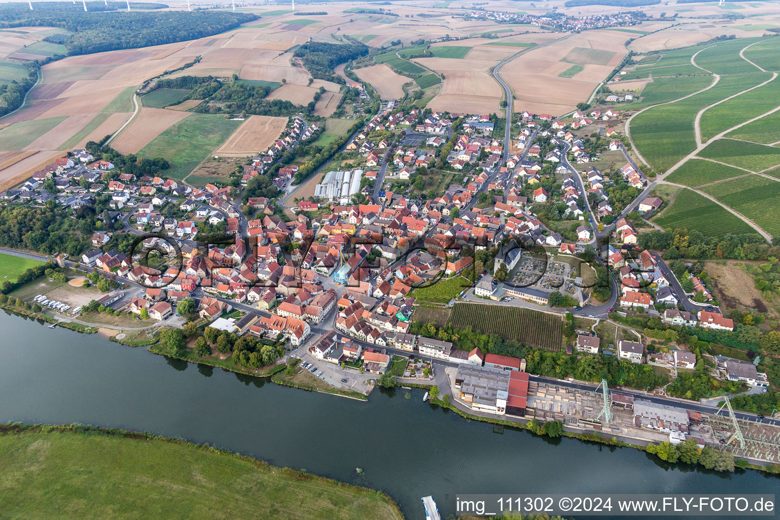 Wipfeld dans le département Bavière, Allemagne du point de vue du drone