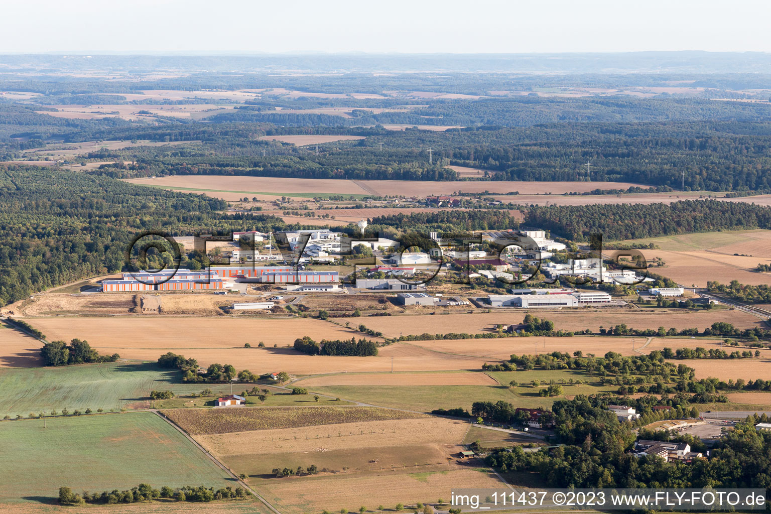 Vue aérienne de Zone industrielle à Osterburken dans le département Bade-Wurtemberg, Allemagne