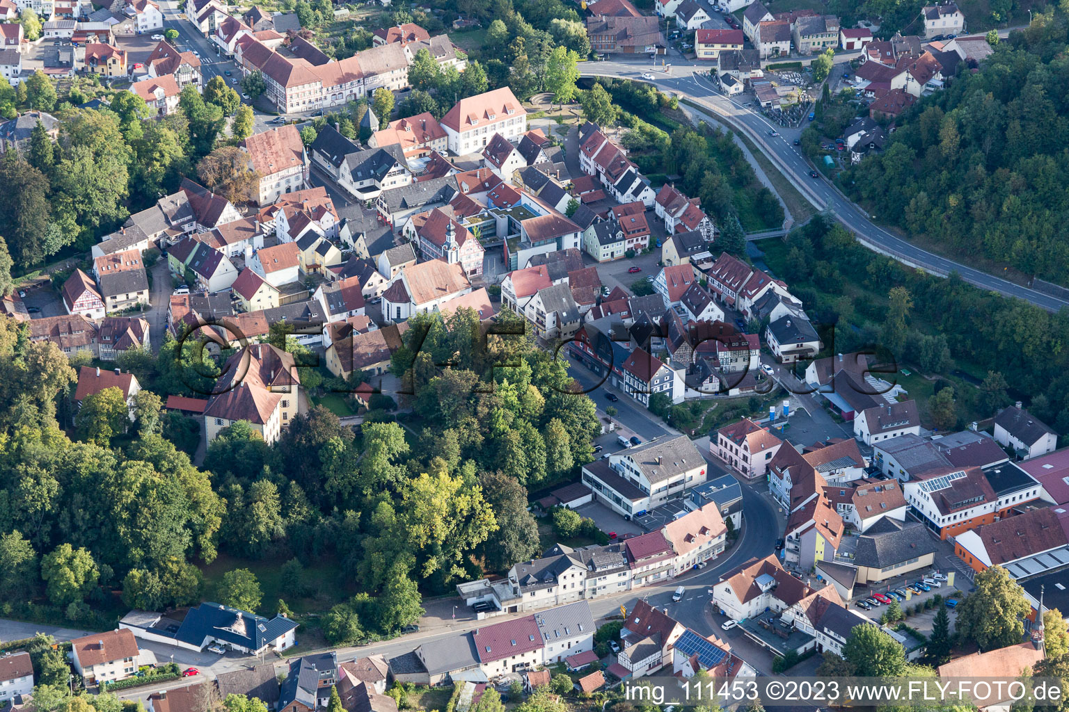 Adelsheim dans le département Bade-Wurtemberg, Allemagne vue d'en haut