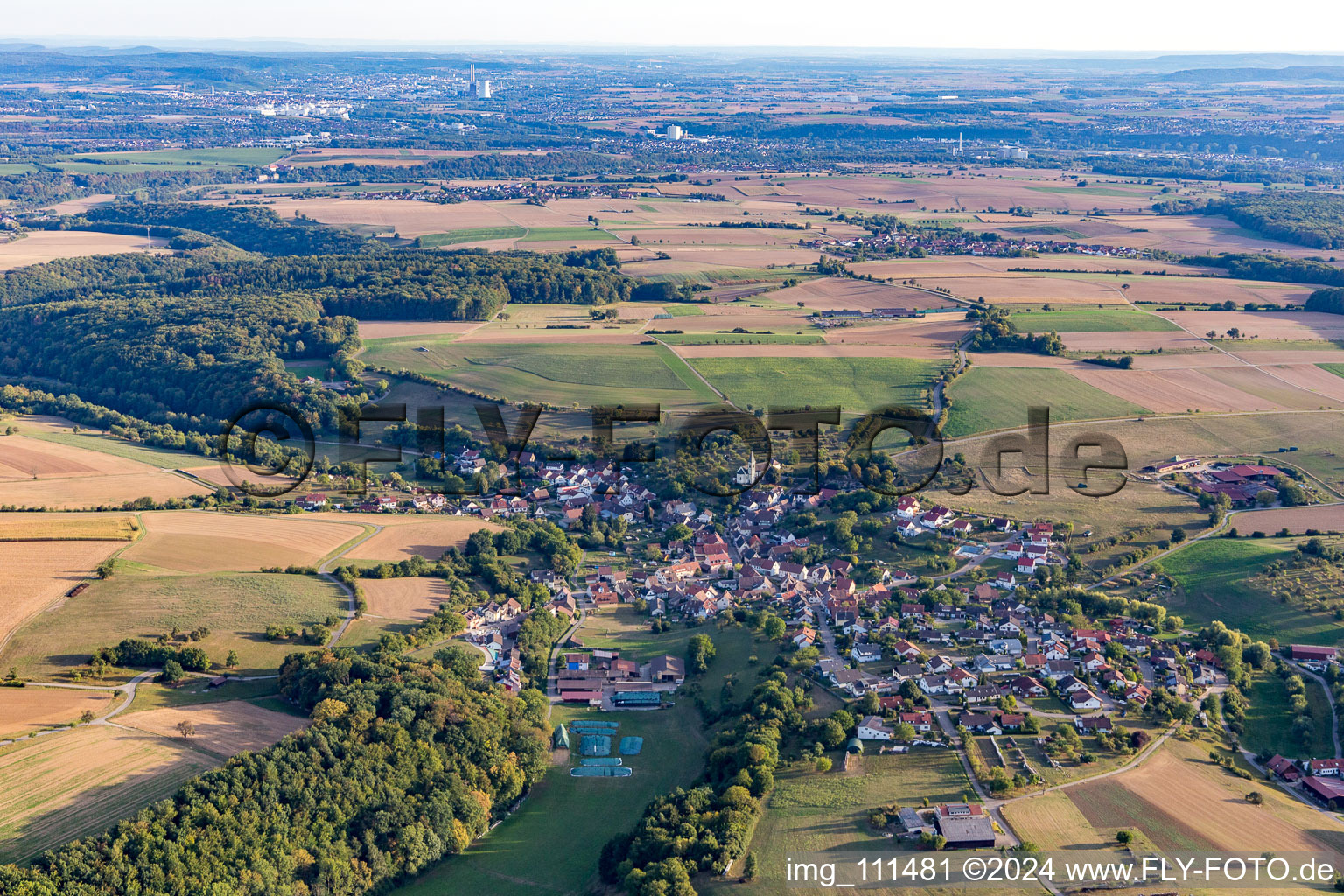 Vue aérienne de Quartier Tiefenbach in Gundelsheim dans le département Bade-Wurtemberg, Allemagne