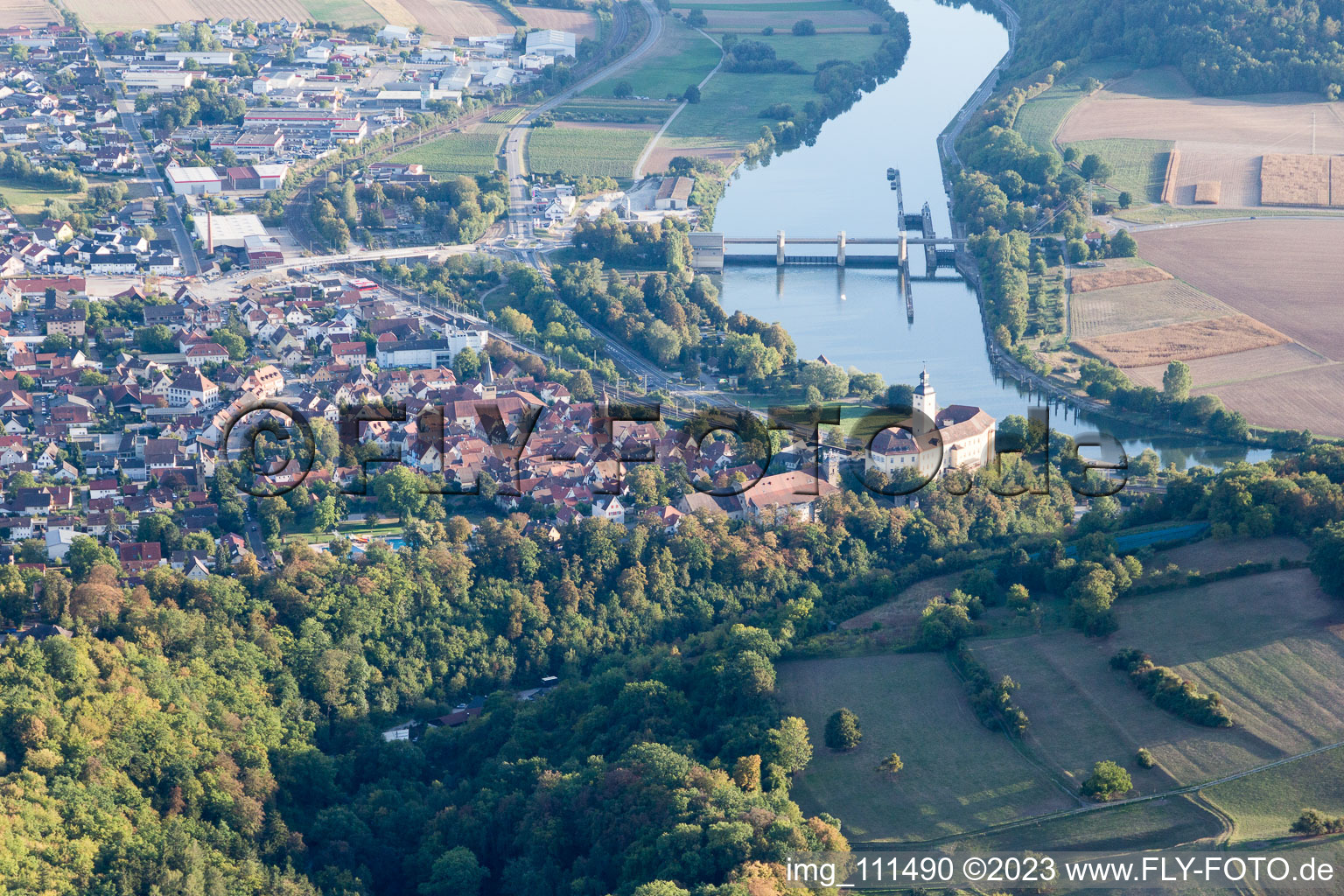 Photographie aérienne de Gundelsheim dans le département Bade-Wurtemberg, Allemagne