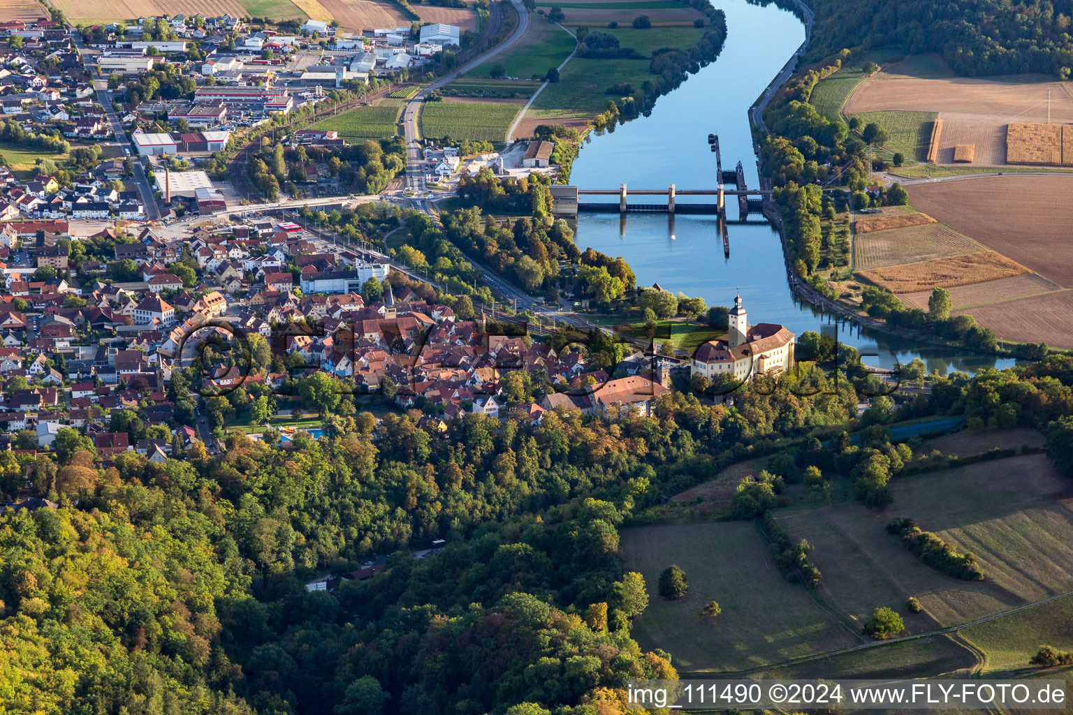 Photographie aérienne de Gundelsheim dans le département Bade-Wurtemberg, Allemagne