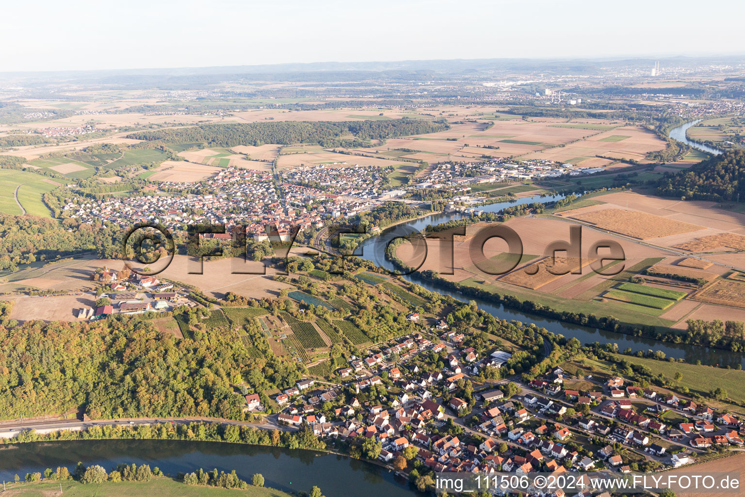 Vue aérienne de Bottingen avant Haßmersheim à Haßmersheim dans le département Bade-Wurtemberg, Allemagne