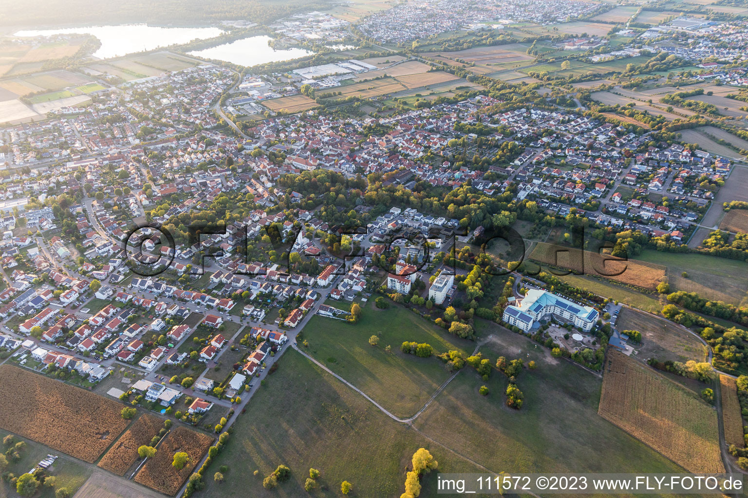 Vue aérienne de Quartier Bad Langenbrücken in Bad Schönborn dans le département Bade-Wurtemberg, Allemagne