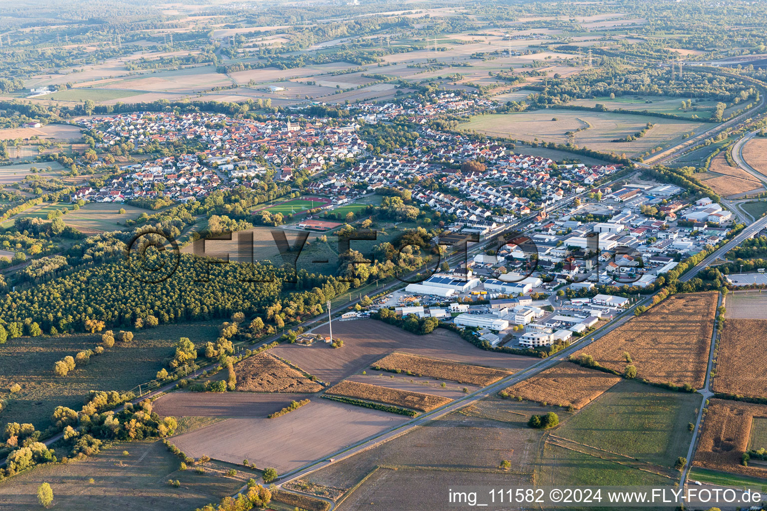 Quartier Ubstadt in Ubstadt-Weiher dans le département Bade-Wurtemberg, Allemagne d'en haut