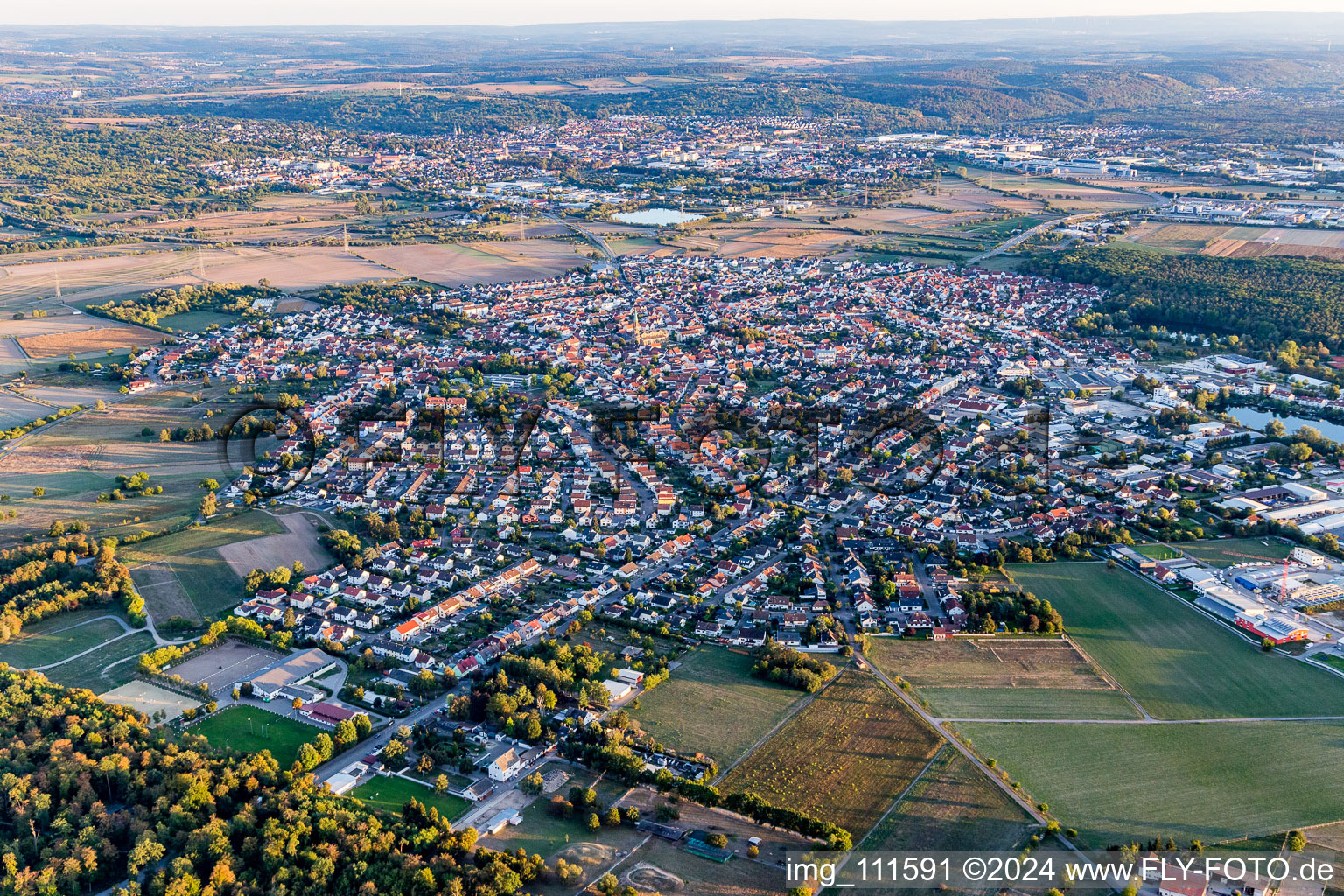 Image drone de Forst dans le département Bade-Wurtemberg, Allemagne