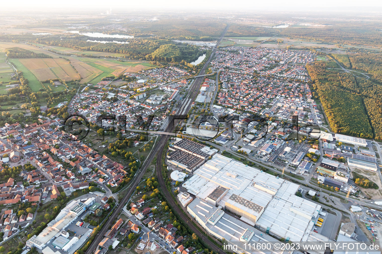 Vue d'oiseau de SEW-EURODRIVE GmbH & Co KG à le quartier Graben in Graben-Neudorf dans le département Bade-Wurtemberg, Allemagne