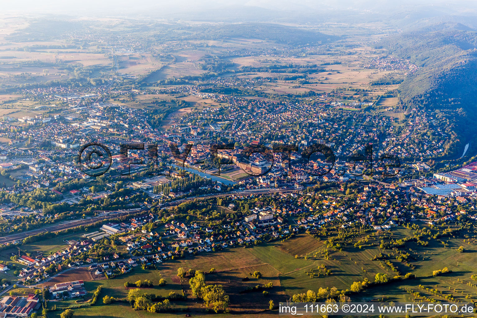 Vue aérienne de Saverne dans le département Bas Rhin, France