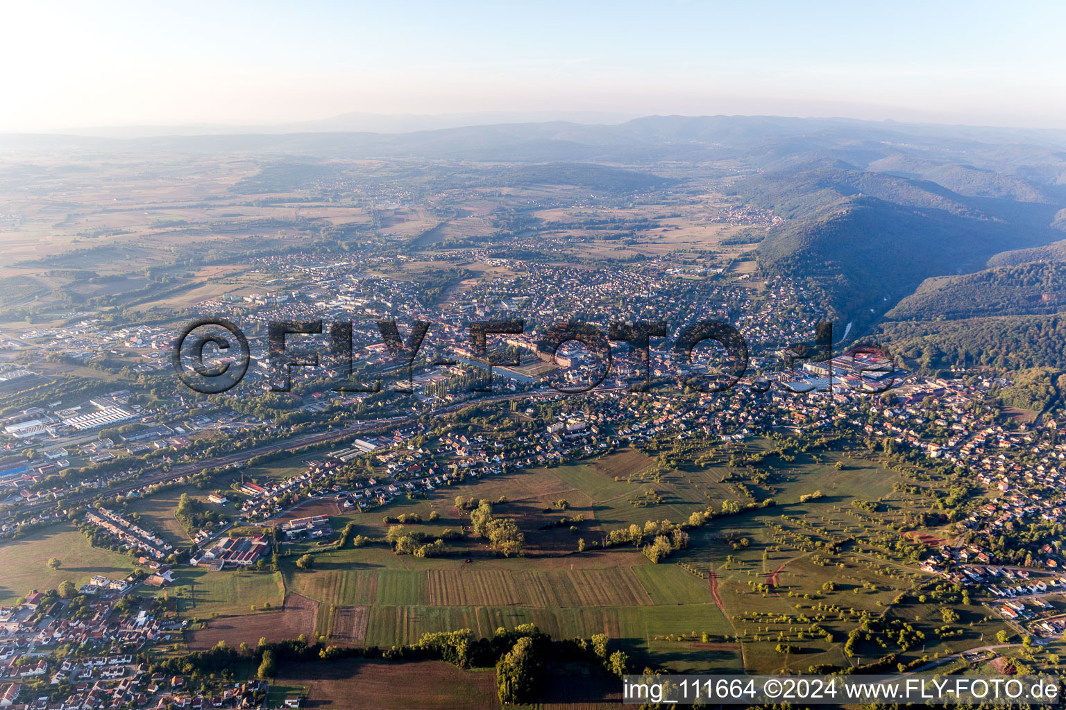 Vue aérienne de Saverne dans le département Bas Rhin, France