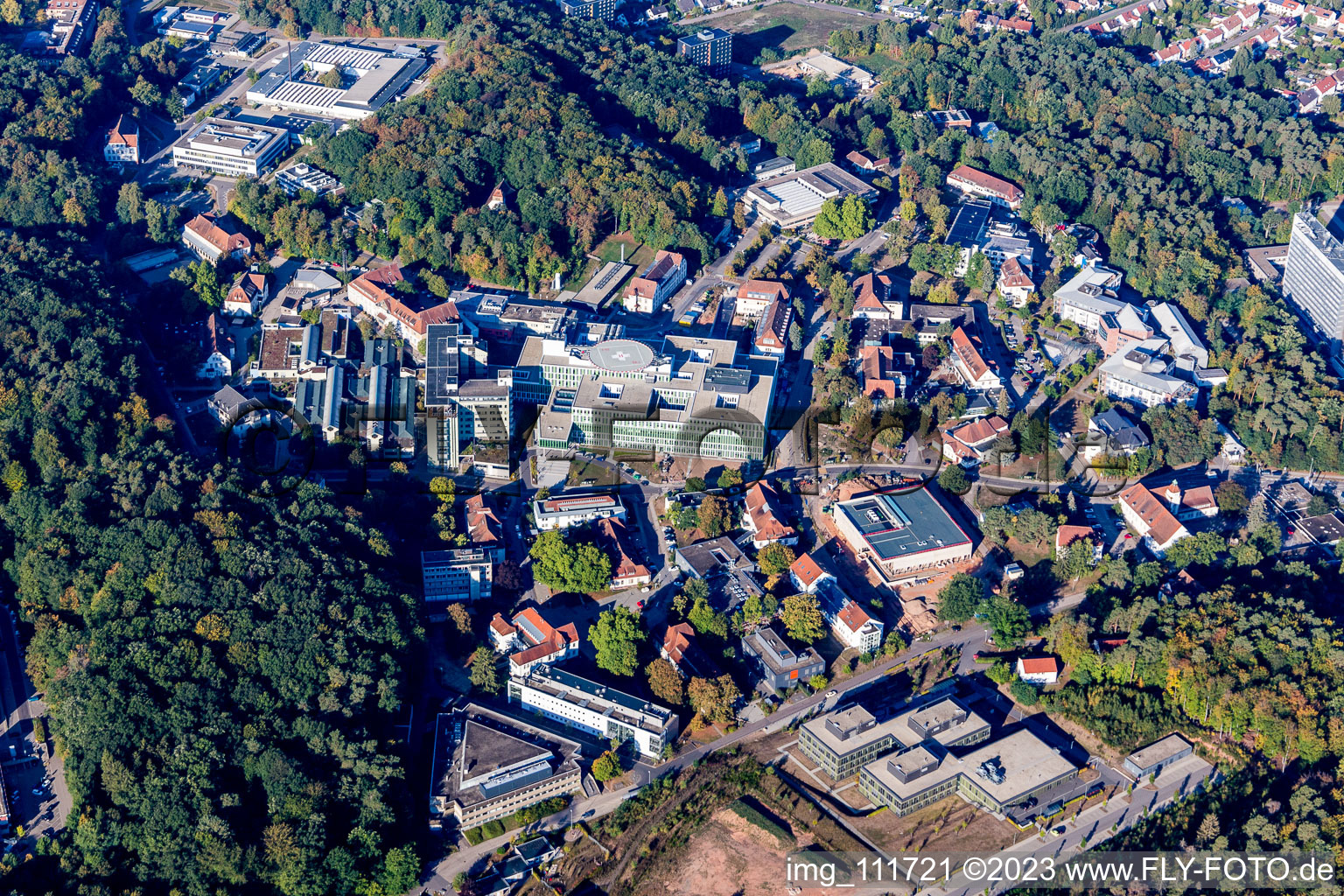 Vue aérienne de Hôpital universitaire de la Sarre à Homburg dans le département Sarre, Allemagne
