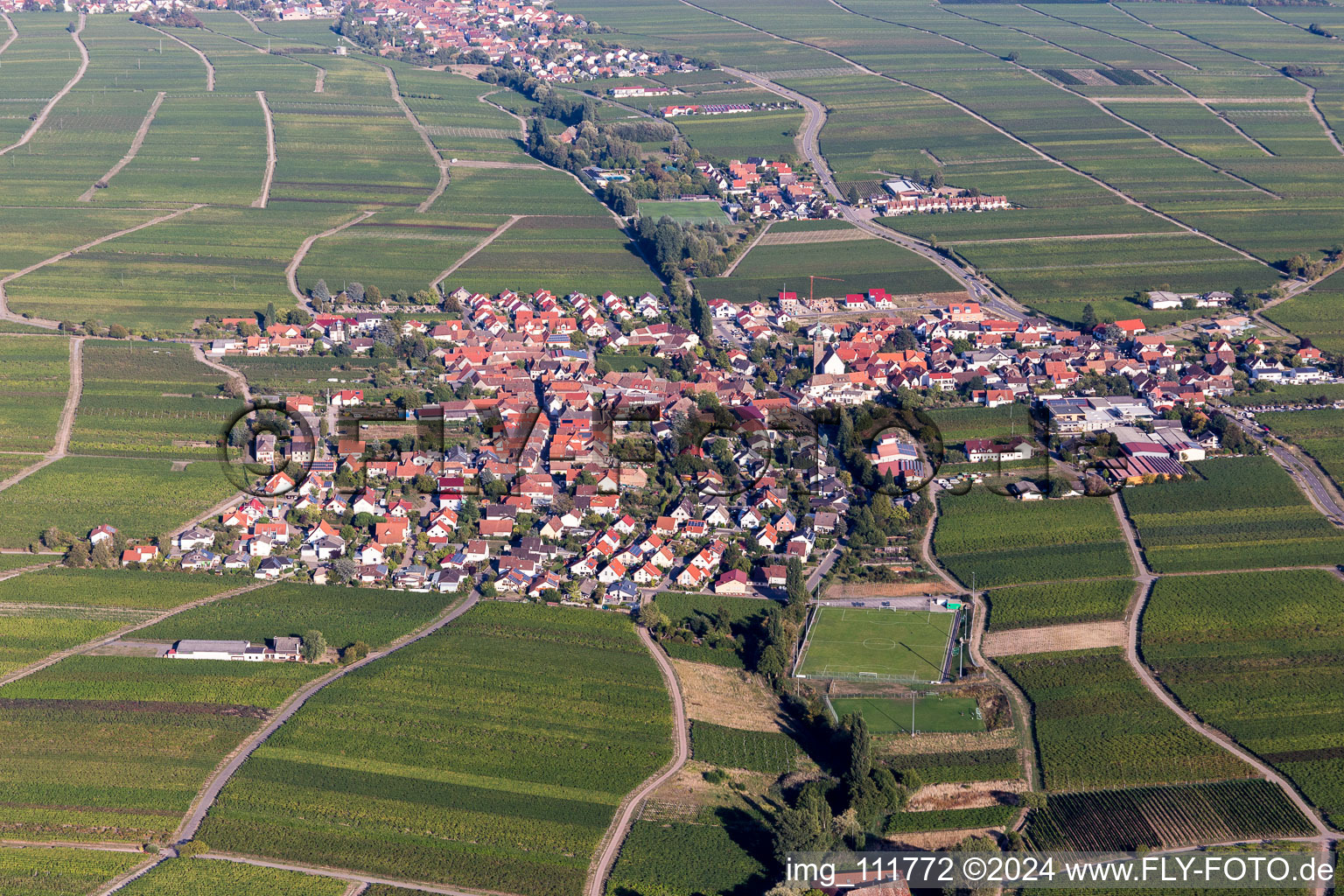 Hainfeld dans le département Rhénanie-Palatinat, Allemagne depuis l'avion