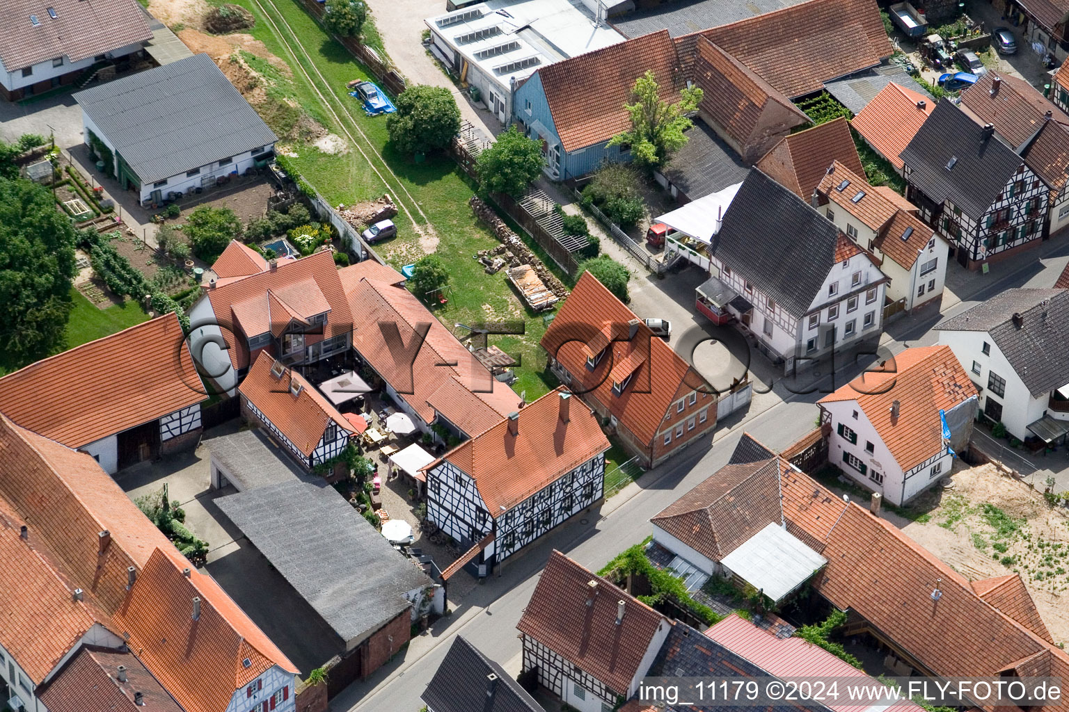 Photographie aérienne de Winden dans le département Rhénanie-Palatinat, Allemagne