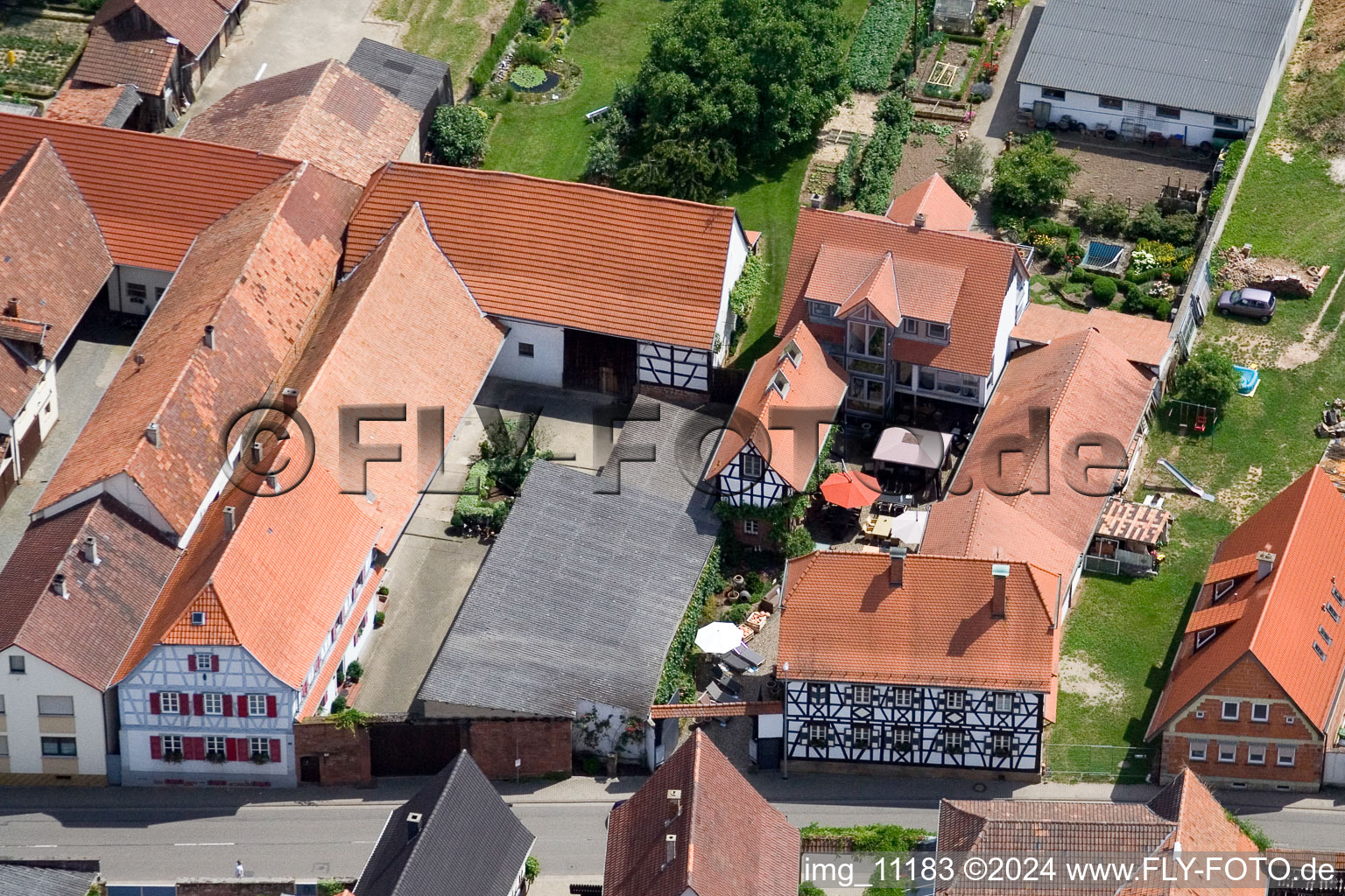 Winden dans le département Rhénanie-Palatinat, Allemagne vue d'en haut