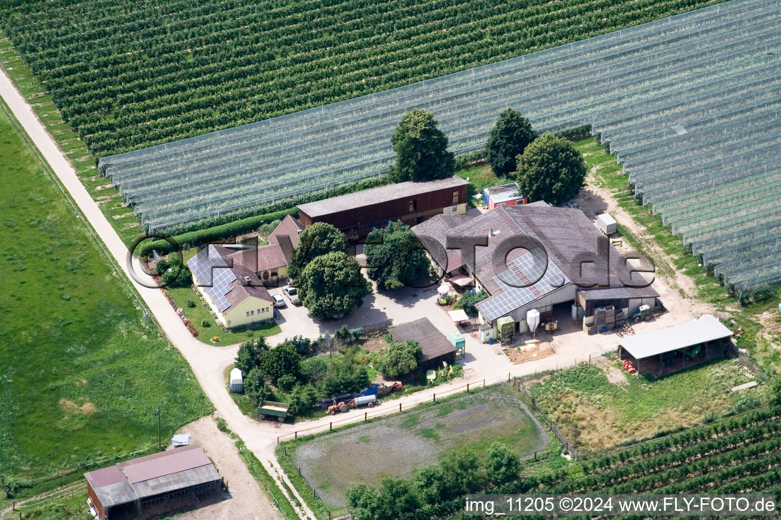 Vue oblique de Winden dans le département Rhénanie-Palatinat, Allemagne