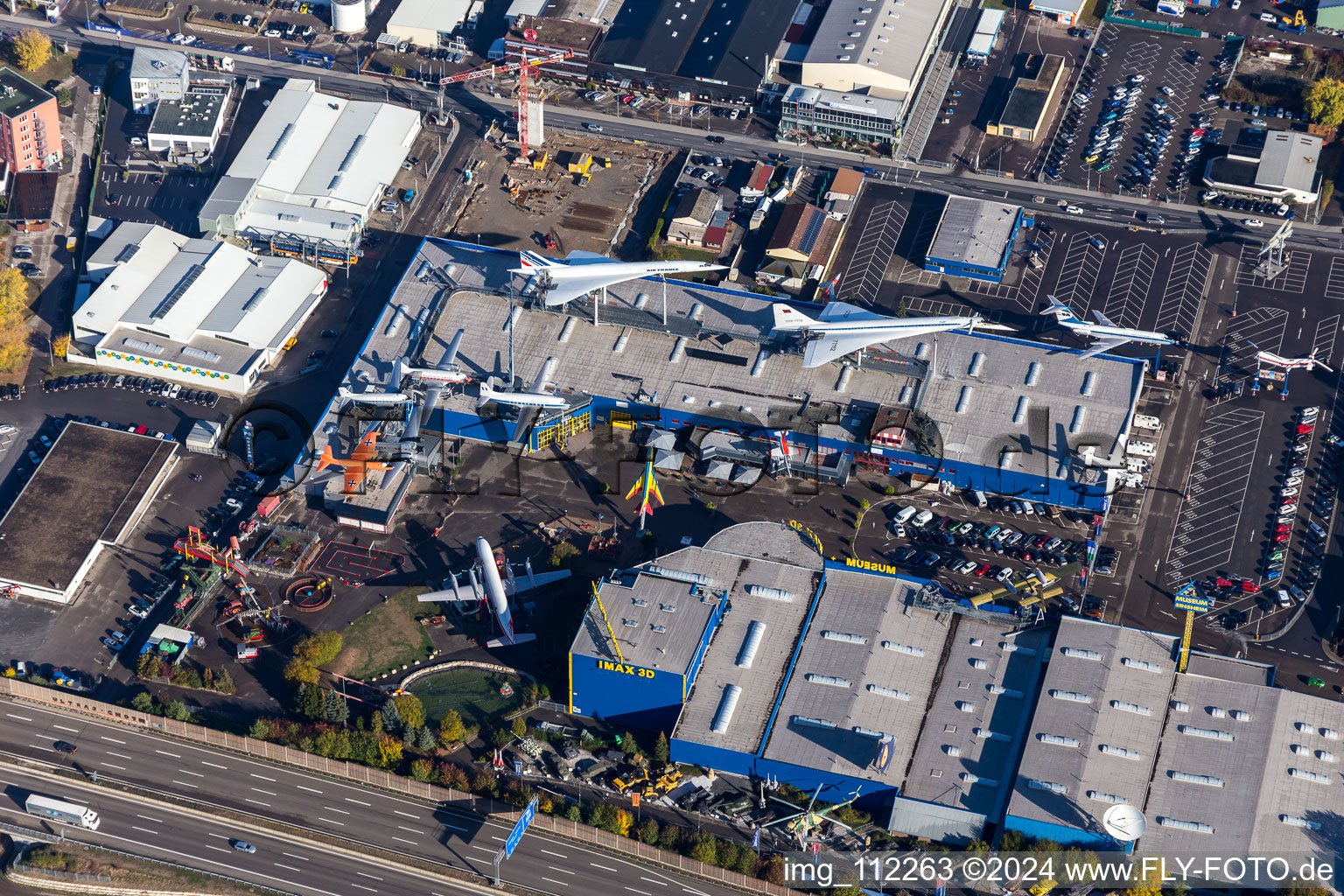 Photographie aérienne de Musée technologique avec Tupolev et Concorde à le quartier Steinsfurt in Sinsheim dans le département Bade-Wurtemberg, Allemagne