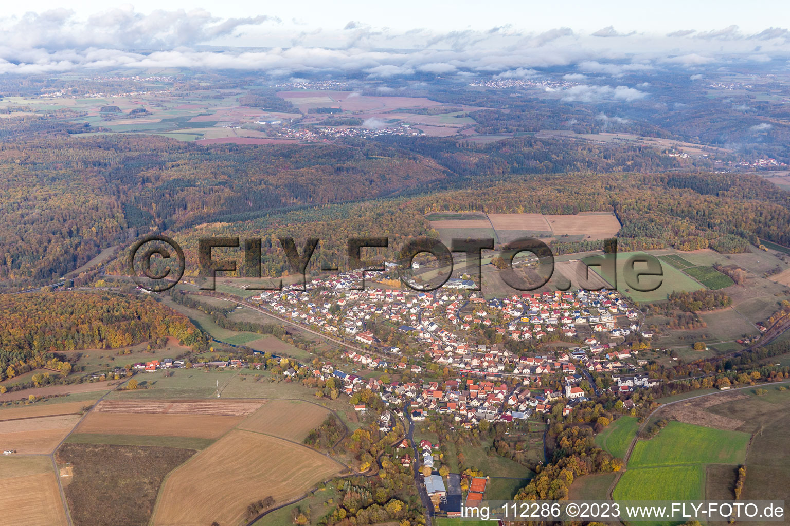 Vue aérienne de Elztal dans le département Bade-Wurtemberg, Allemagne