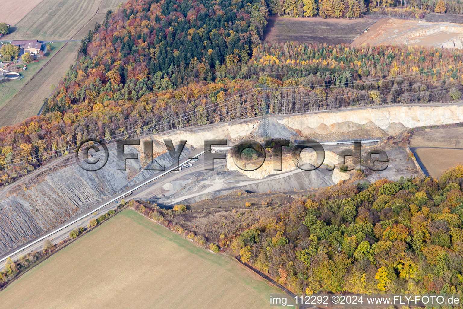 Photographie aérienne de Hohenlohe-Bauland GmbH SHB Schotterwerke à le quartier Eberstadt in Buchen dans le département Bade-Wurtemberg, Allemagne