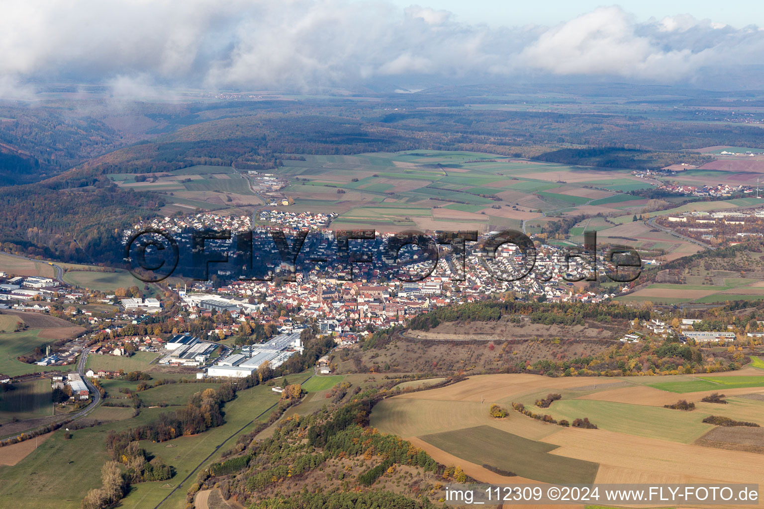 Vue aérienne de Hardheim dans le département Bade-Wurtemberg, Allemagne