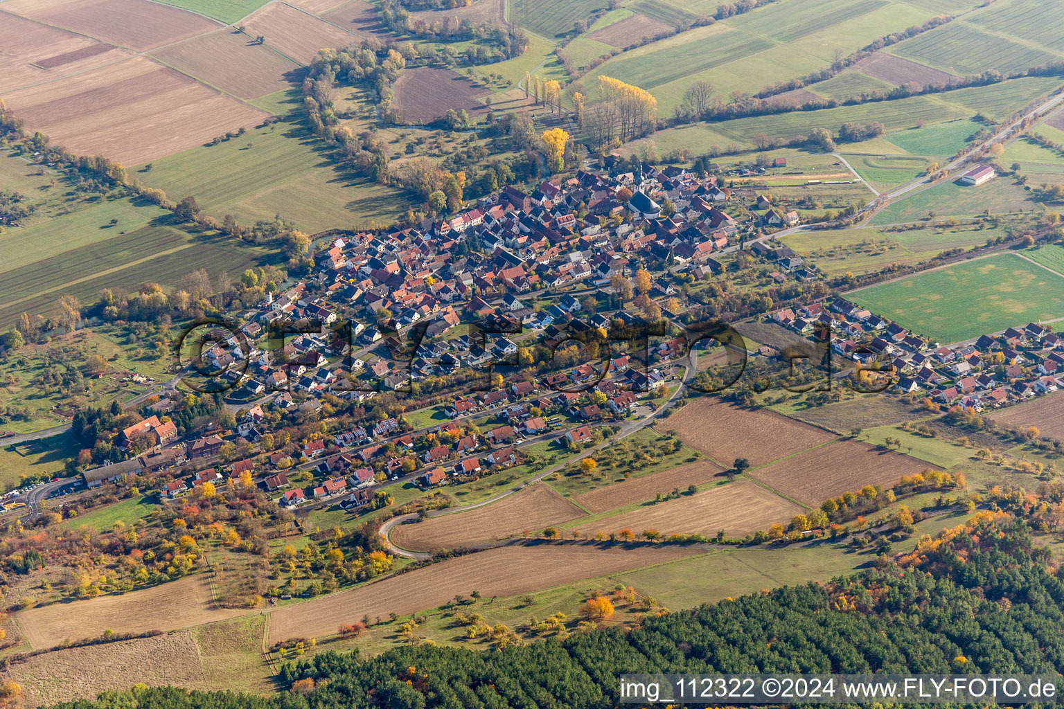 Vue aérienne de Quartier Hochhausen in Tauberbischofsheim dans le département Bade-Wurtemberg, Allemagne