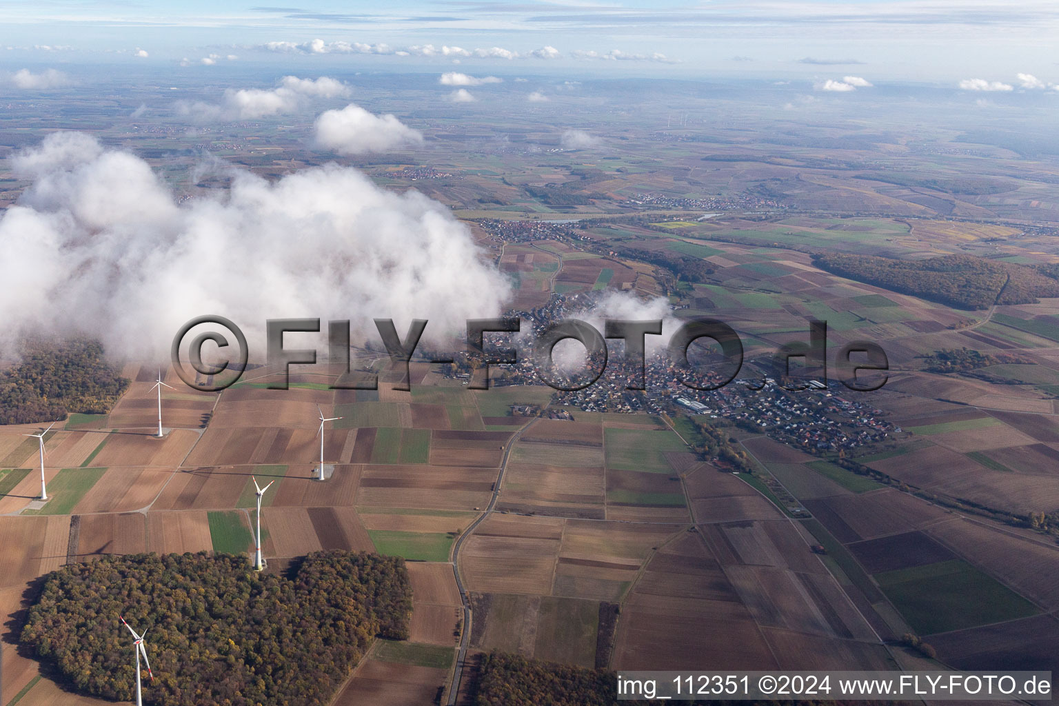 Vue aérienne de Schwanfeld dans le département Bavière, Allemagne