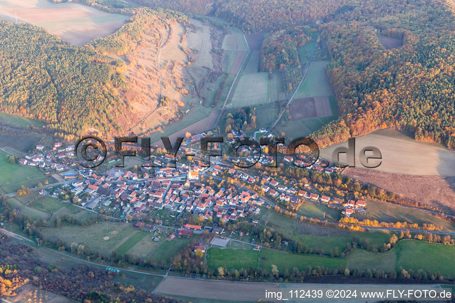 Quartier Binsfeld in Arnstein dans le département Bavière, Allemagne d'en haut