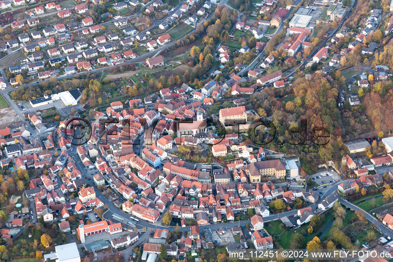 Arnstein dans le département Bavière, Allemagne depuis l'avion