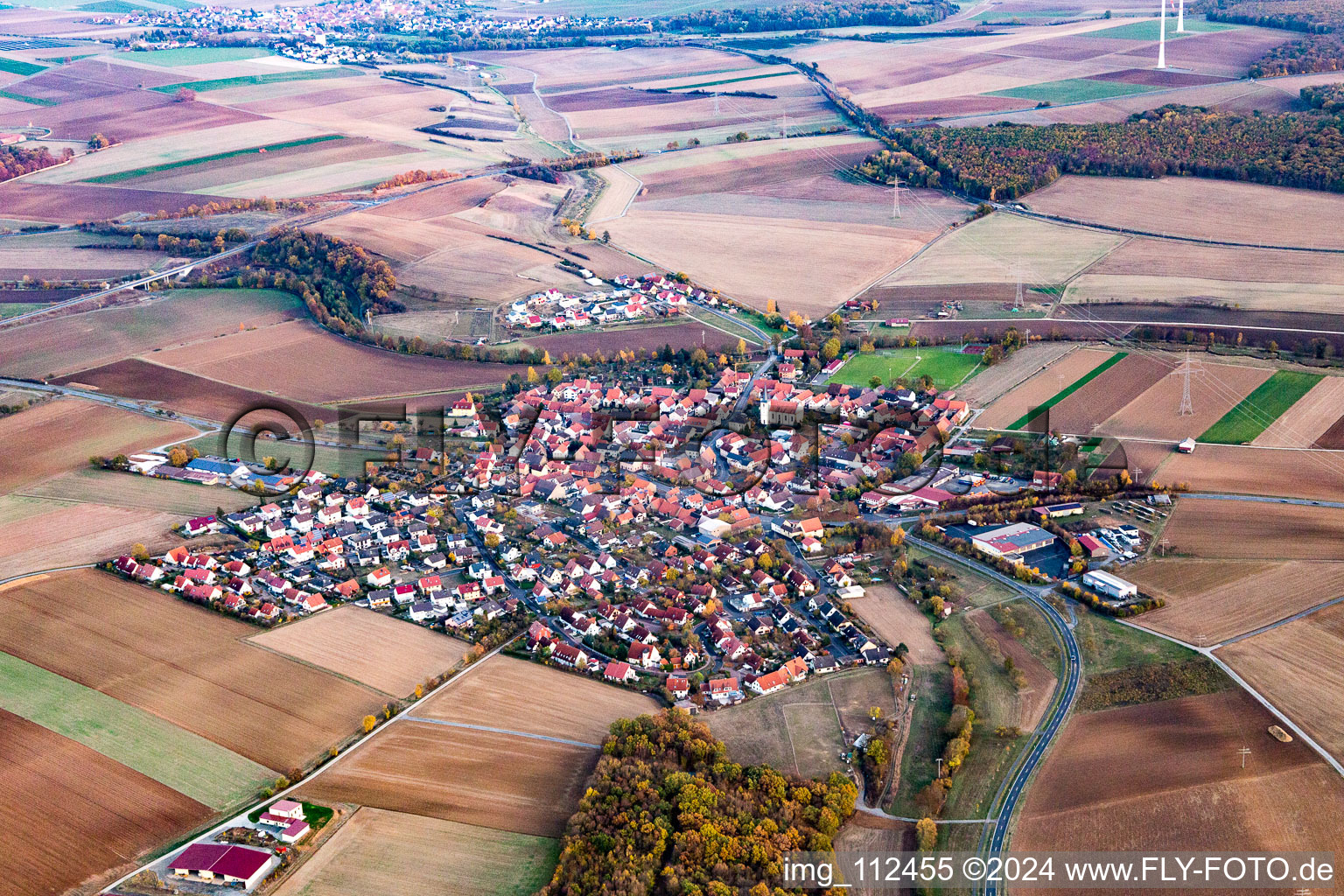 Vue aérienne de Quartier Zeuzleben in Werneck dans le département Bavière, Allemagne