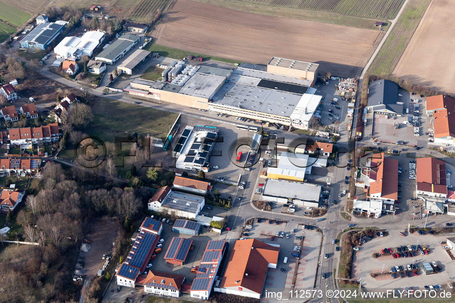 Vue aérienne de Bad Bergzabern dans le département Rhénanie-Palatinat, Allemagne