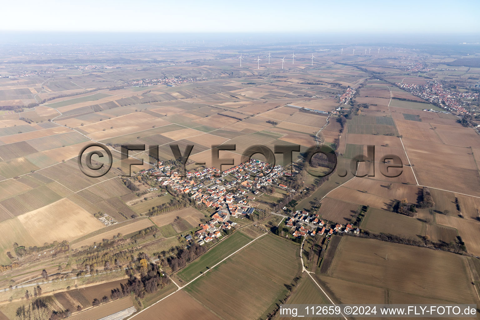 Steinfeld dans le département Rhénanie-Palatinat, Allemagne depuis l'avion