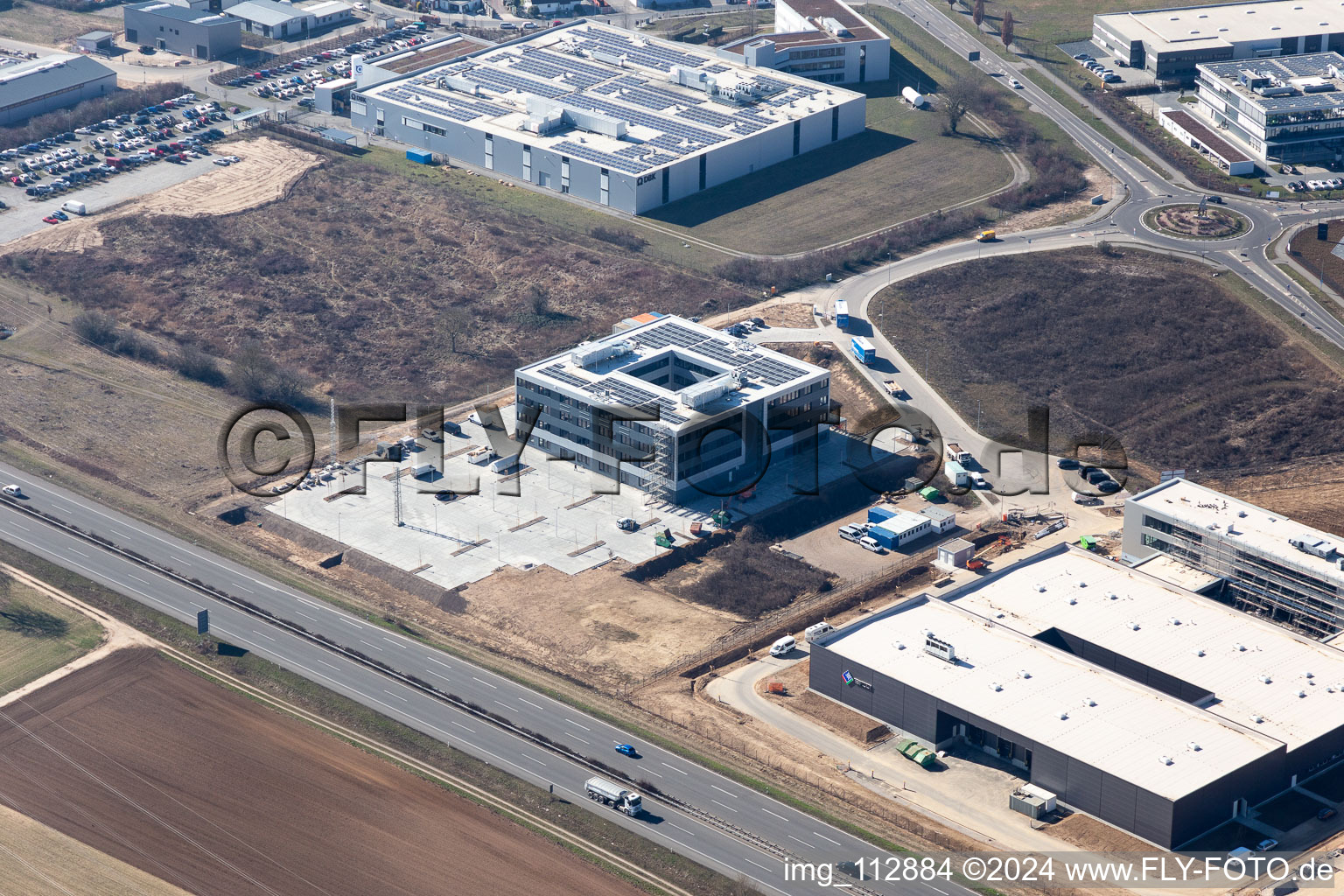 Vue oblique de Zone industrielle du Nord à Rülzheim dans le département Rhénanie-Palatinat, Allemagne