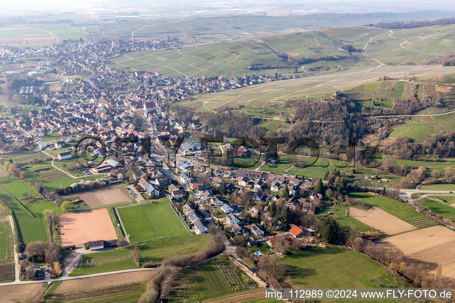 Vue aérienne de Quartier Ehrenstetten in Ehrenkirchen dans le département Bade-Wurtemberg, Allemagne