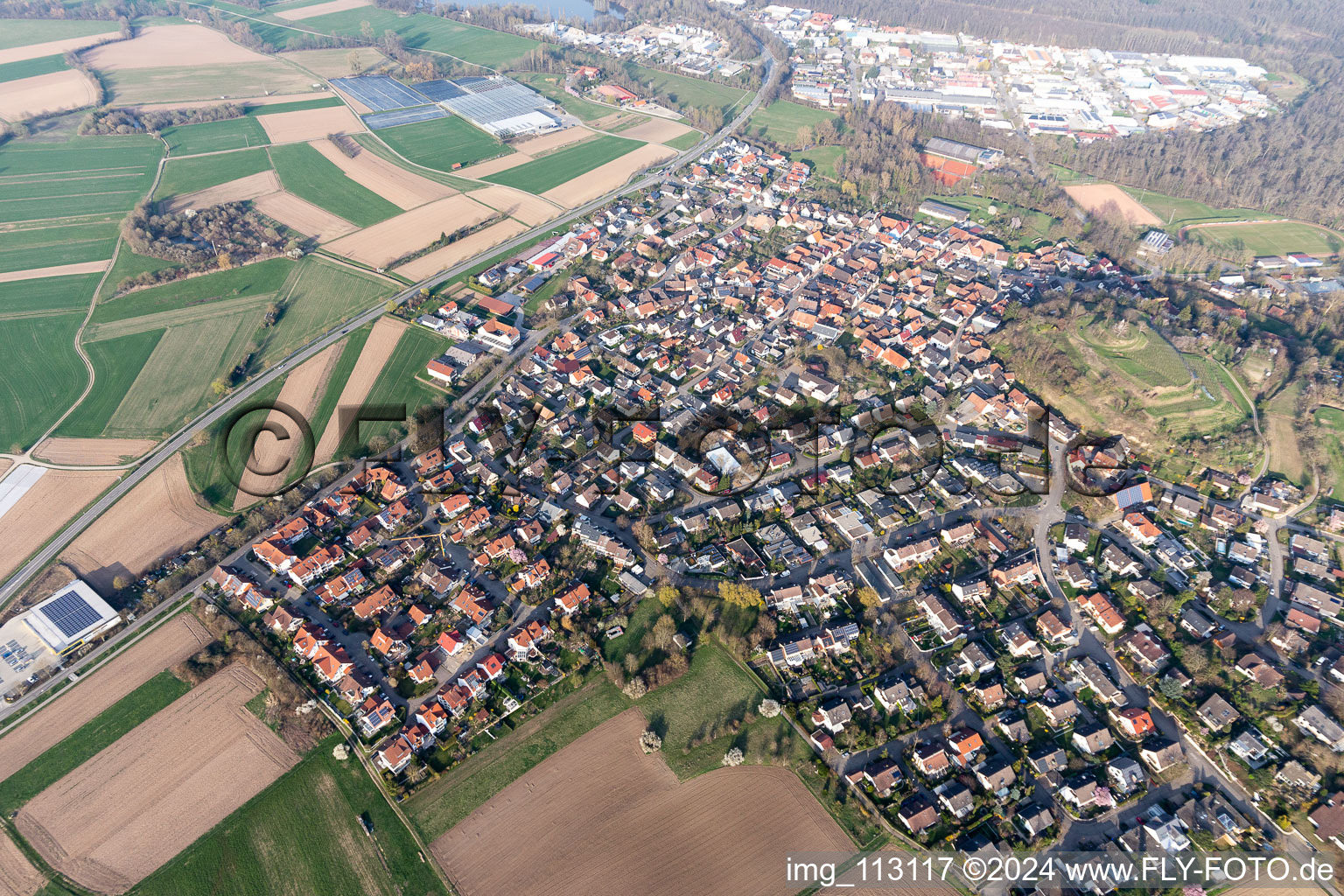 Vue aérienne de Nimbourg à Teningen dans le département Bade-Wurtemberg, Allemagne