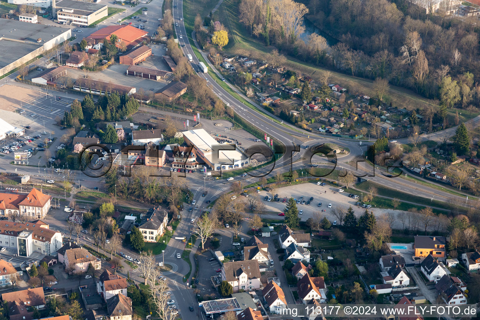 Breisach am Rhein dans le département Bade-Wurtemberg, Allemagne depuis l'avion