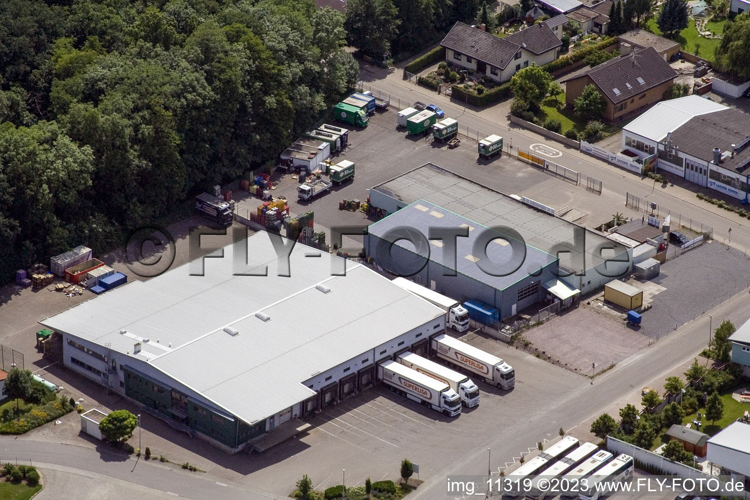 Vue aérienne de Pauvreté Weiller à le quartier Herxheim in Herxheim bei Landau dans le département Rhénanie-Palatinat, Allemagne