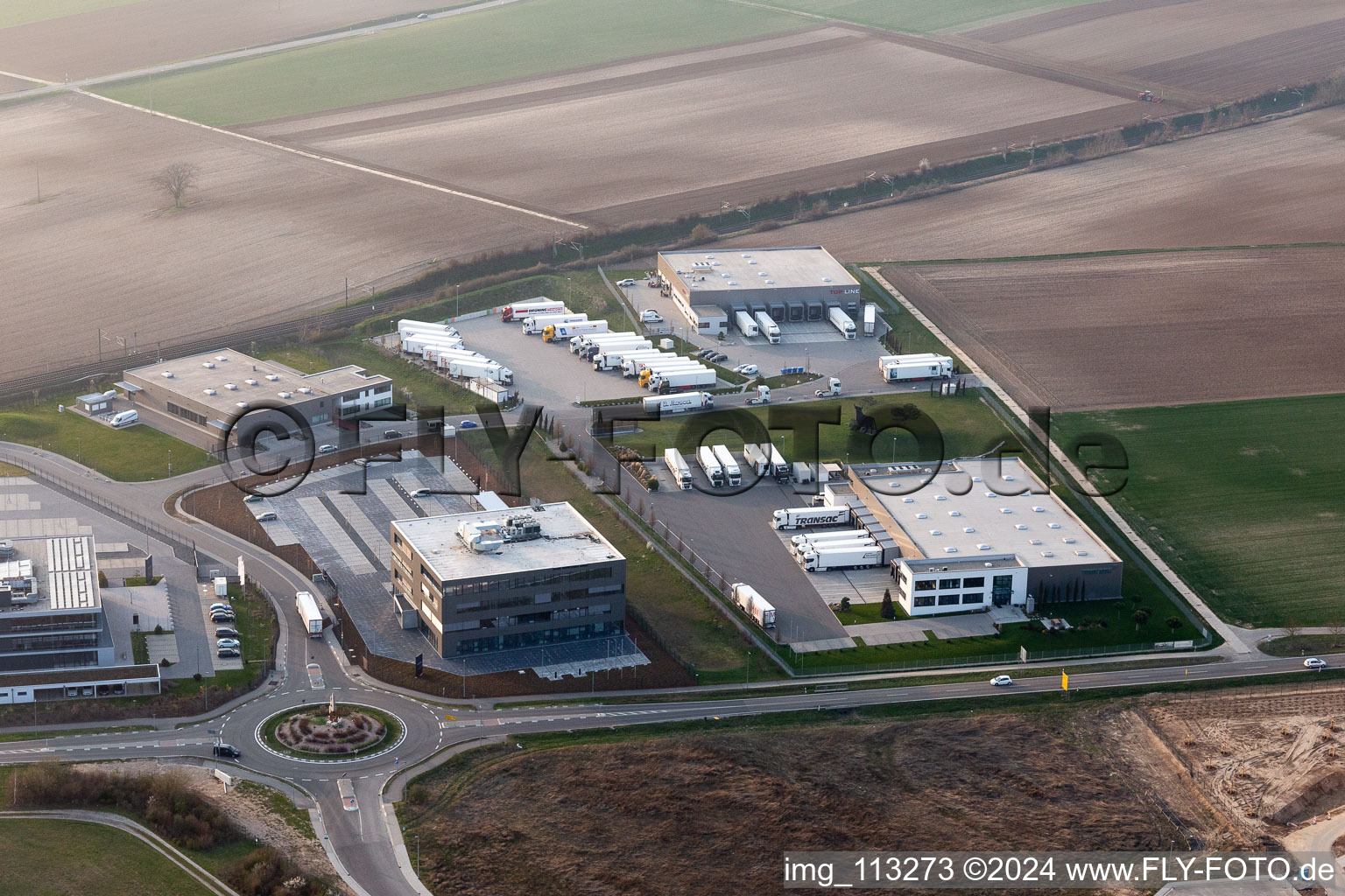 Rülzheim dans le département Rhénanie-Palatinat, Allemagne d'en haut