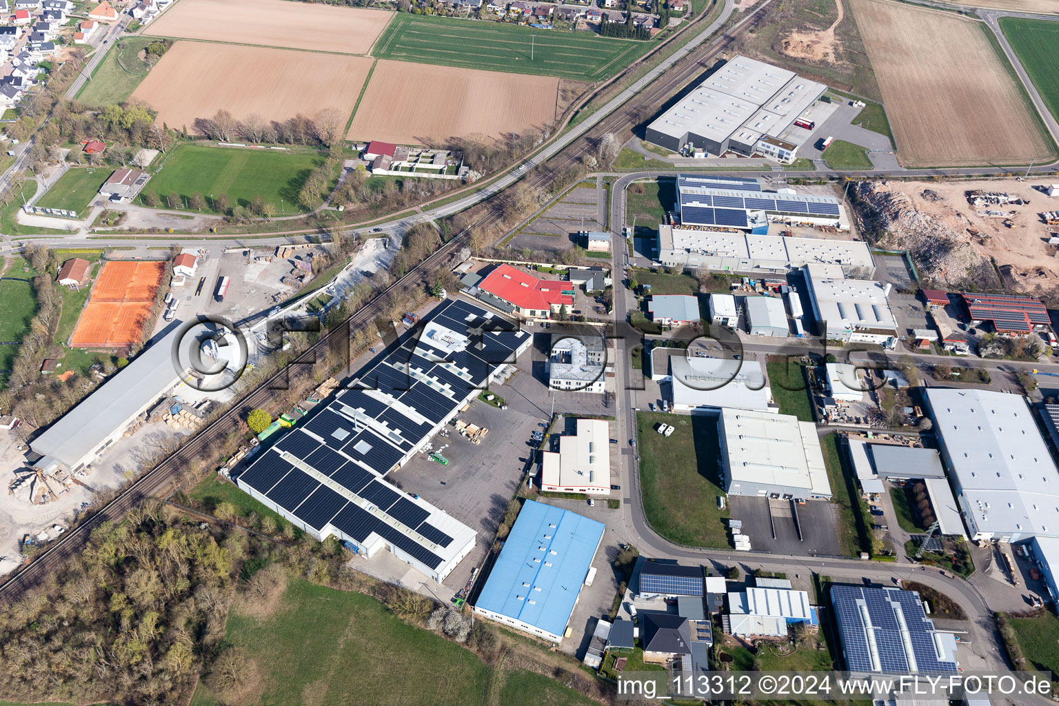 Image drone de Rohrbach dans le département Rhénanie-Palatinat, Allemagne