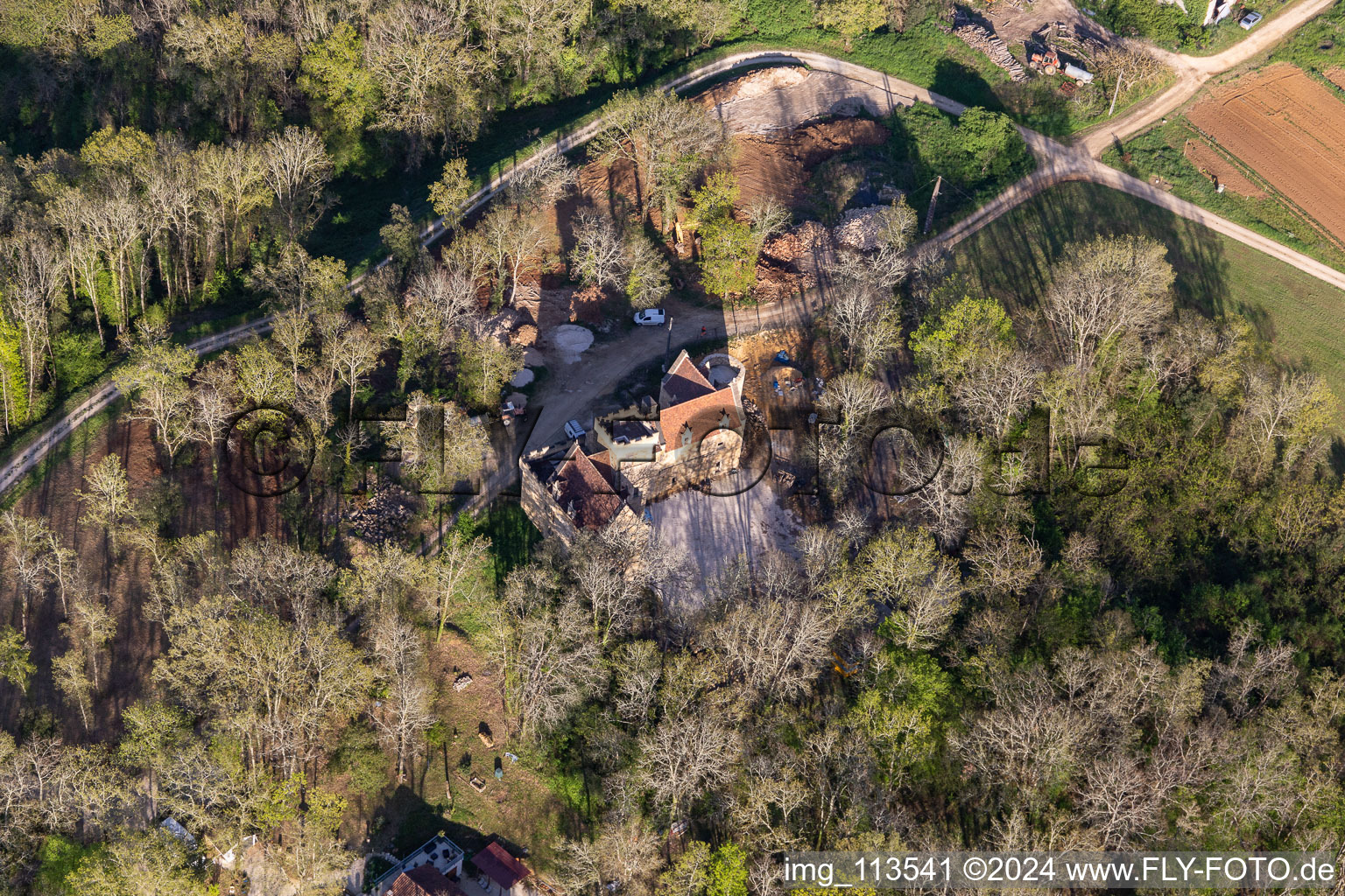 Vue aérienne de Lou Castel à Castelnaud-la-Chapelle dans le département Dordogne, France