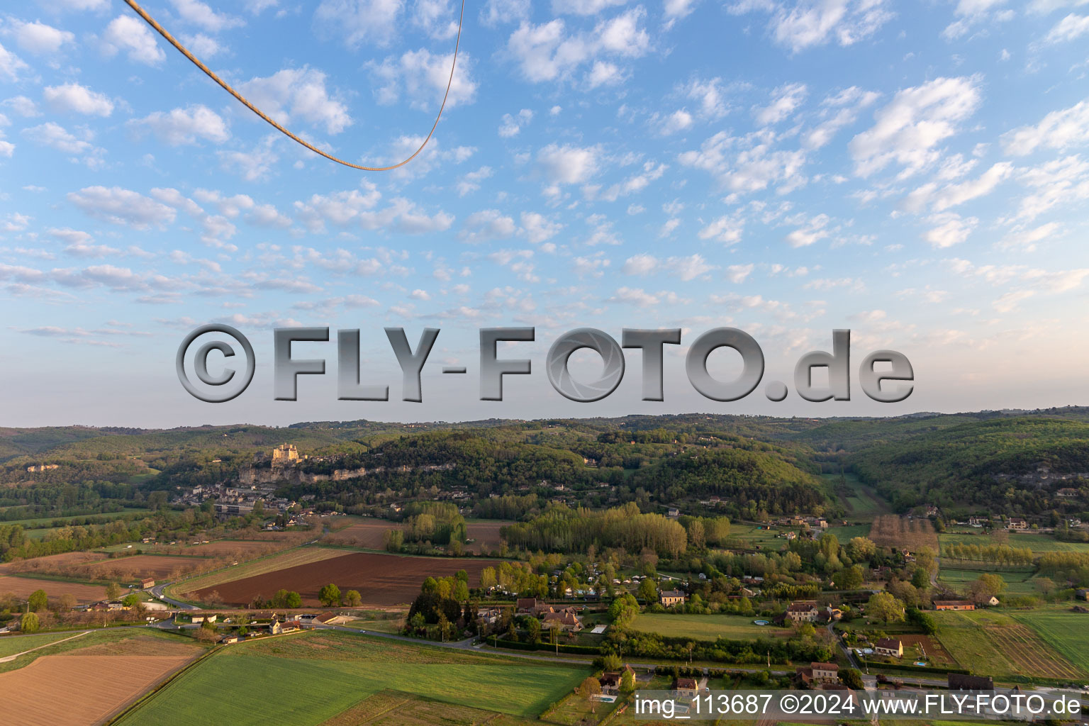 Photographie aérienne de Vézac dans le département Dordogne, France