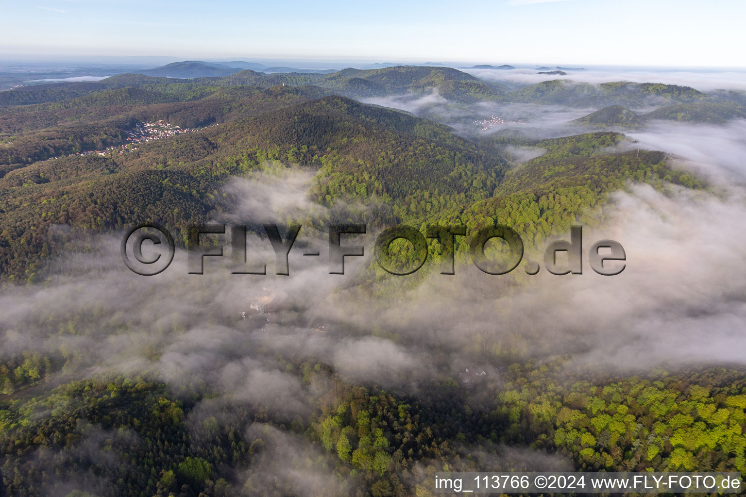 Enregistrement par drone de Bad Bergzabern dans le département Rhénanie-Palatinat, Allemagne