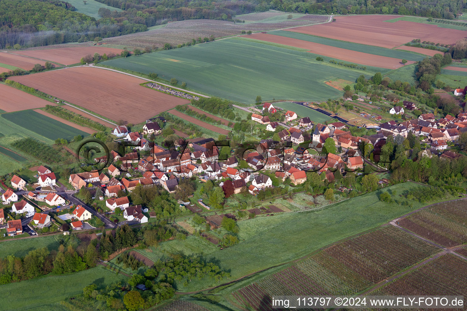 Vue aérienne de Cleebourg dans le département Bas Rhin, France