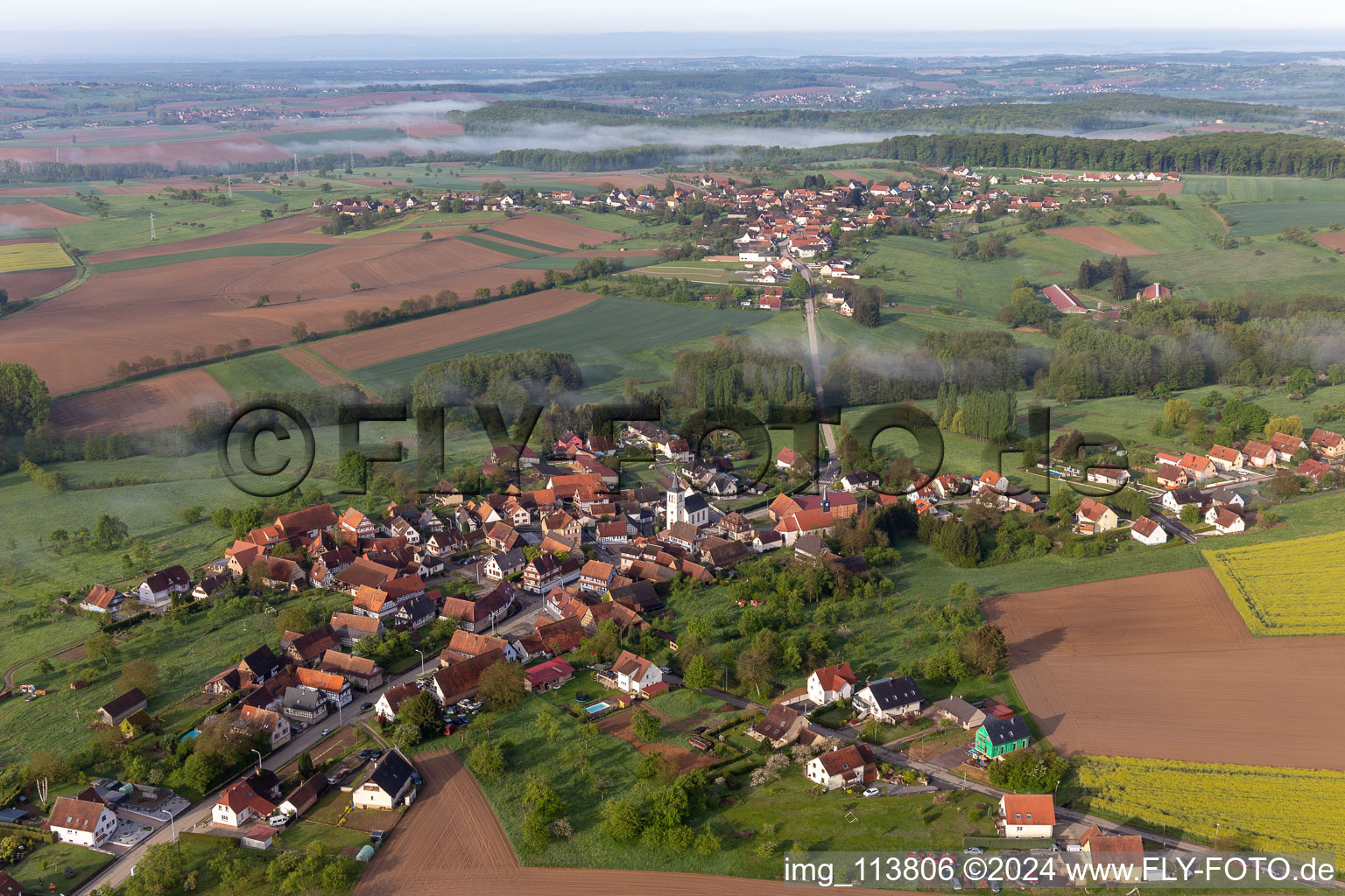 Vue oblique de Keffenach dans le département Bas Rhin, France