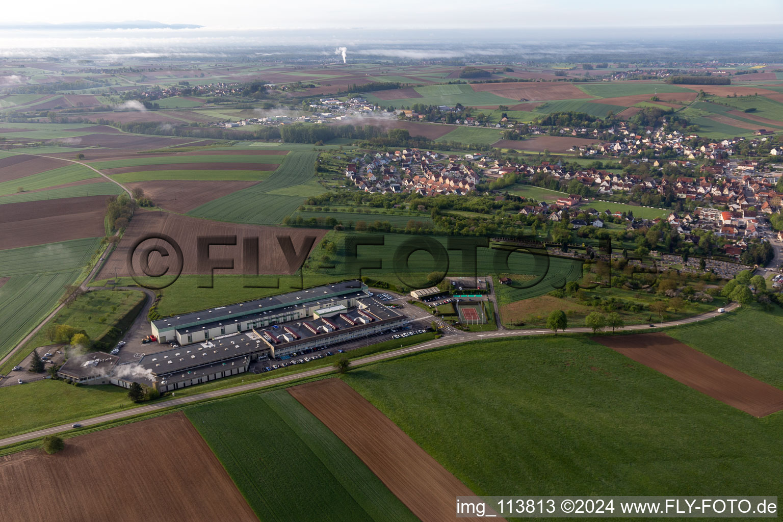 Vue aérienne de Walter à Retschwiller dans le département Bas Rhin, France