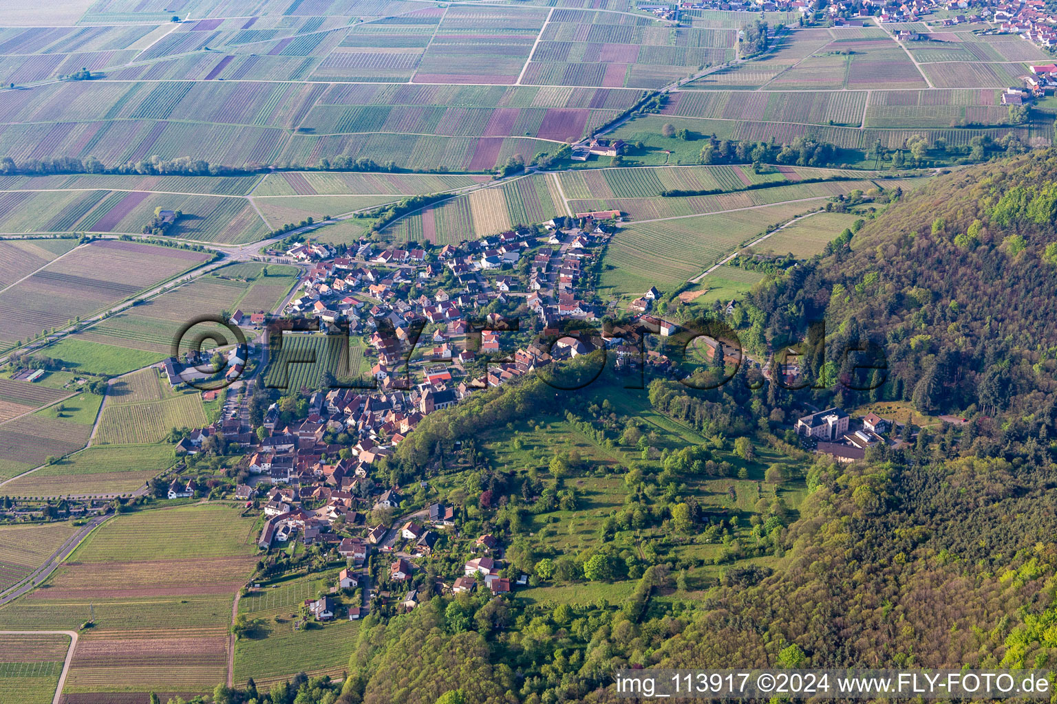 Gleisweiler dans le département Rhénanie-Palatinat, Allemagne d'en haut