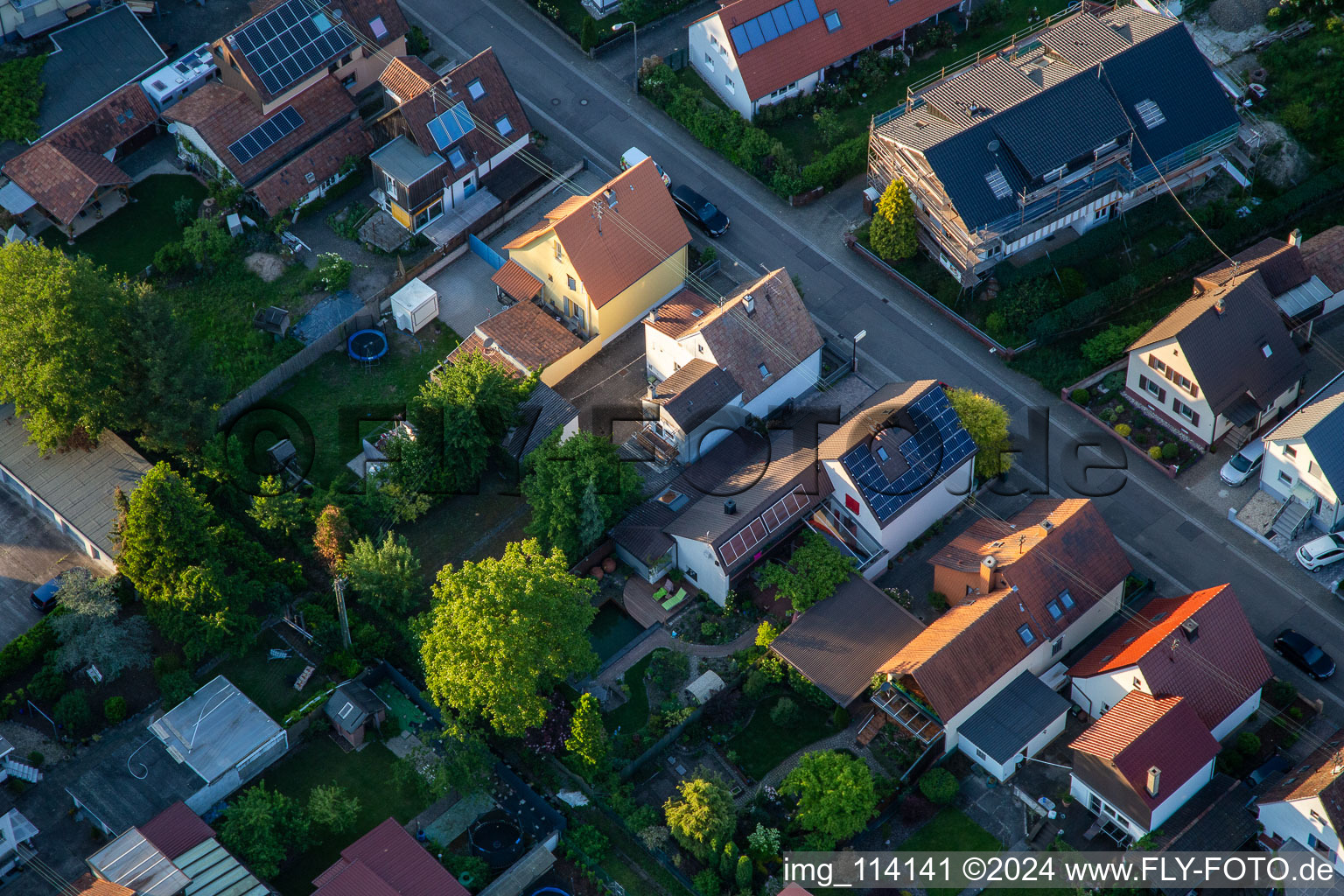 Kandel dans le département Rhénanie-Palatinat, Allemagne vue du ciel