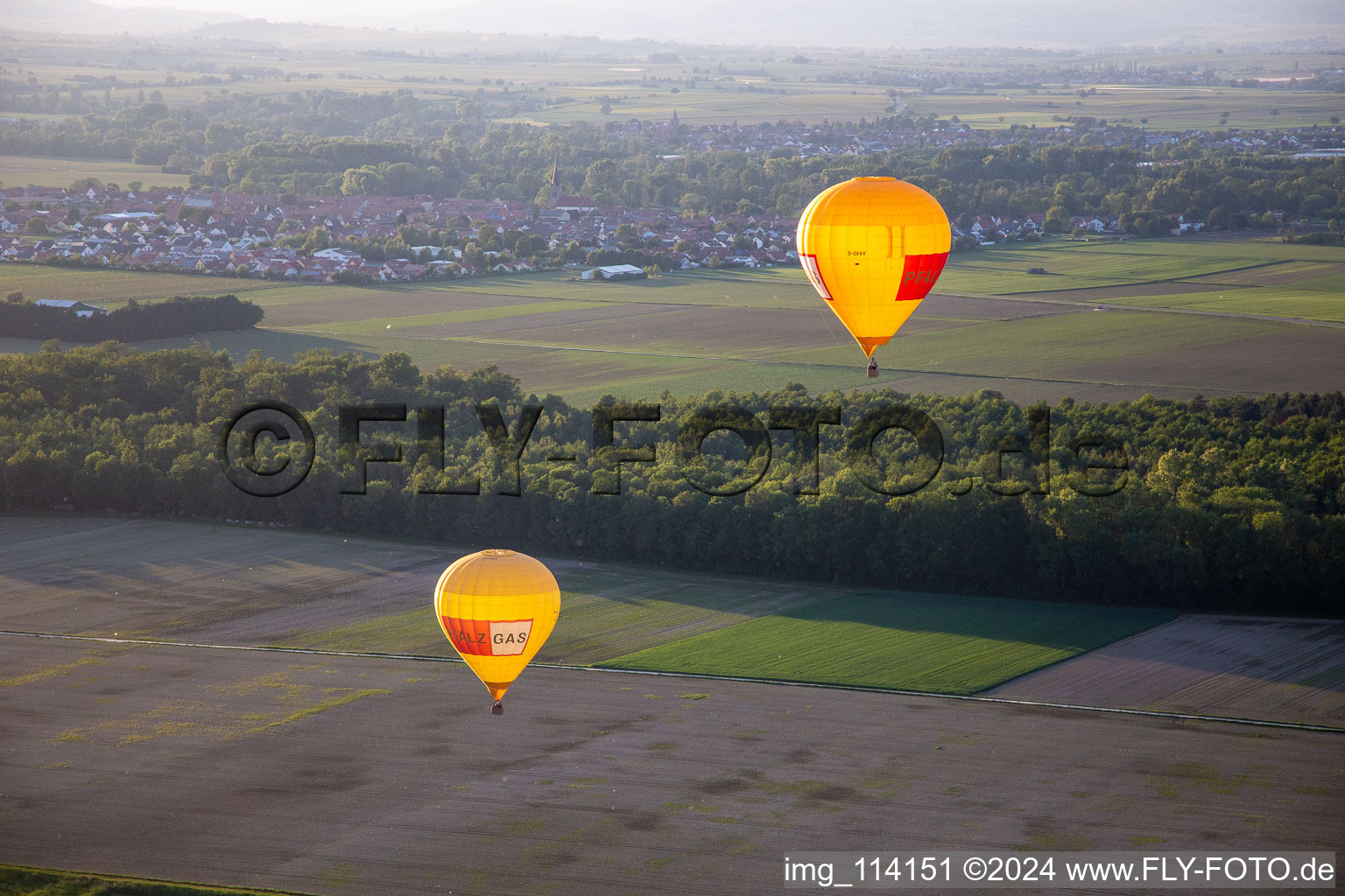 Photographie aérienne de Ballons jumeaux Pfalzgas à Kandel dans le département Rhénanie-Palatinat, Allemagne